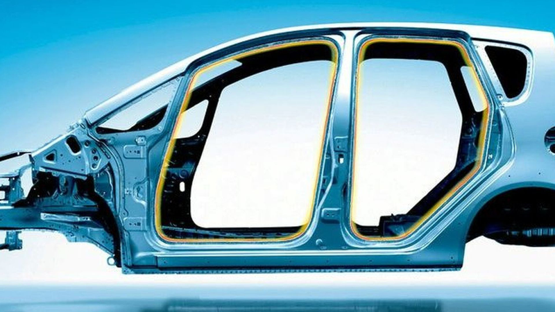 Illustration for article titled The Mitsubishi Colt Ralliart Version-R Special Would Have Saved Mitsubishi